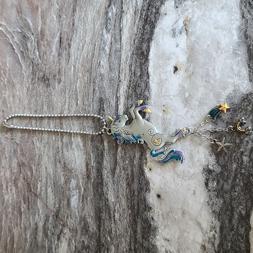 Review mirror car charm